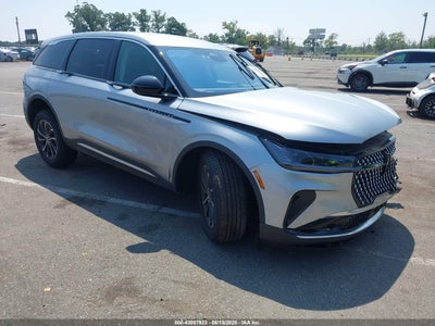 LINCOLN NAUTILUS 2025
