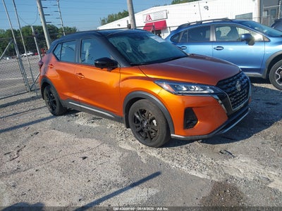 NISSAN KICKS 2023