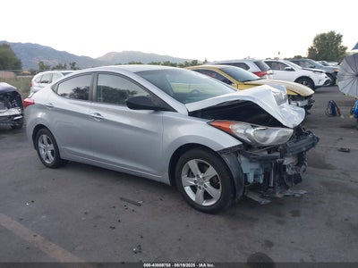 HYUNDAI ELANTRA 2012