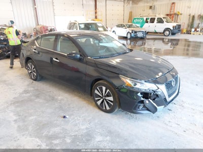 NISSAN ALTIMA 2020