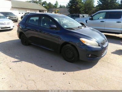 TOYOTA MATRIX 2010