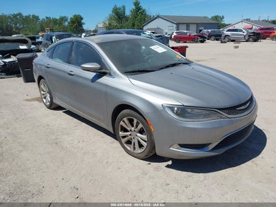 CHRYSLER 200 2015