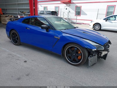 NISSAN GT-R 2014