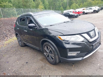 NISSAN ROGUE 2017