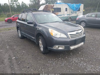 SUBARU OUTBACK 2012