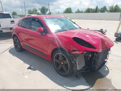 PORSCHE MACAN 2018