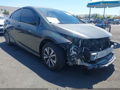 TOYOTA PRIUS PRIME 2018