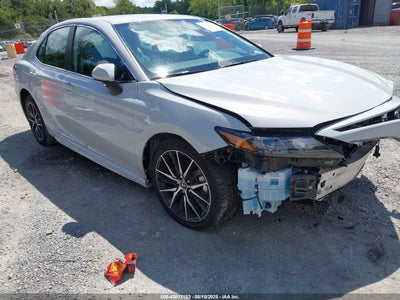 TOYOTA CAMRY 2023