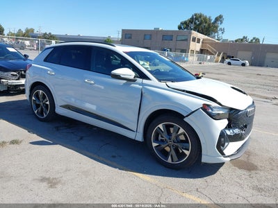 AUDI Q4 E-TRON 2024