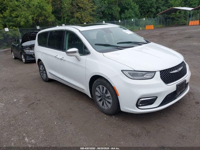 CHRYSLER PACIFICA HYBRID 2022