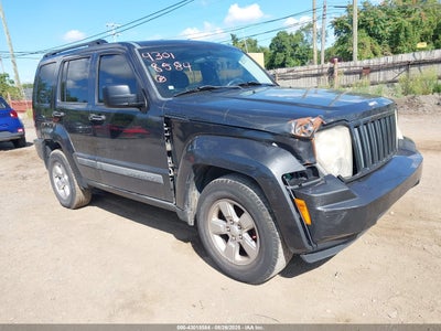 JEEP LIBERTY 2011