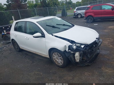 VOLKSWAGEN GOLF 2012