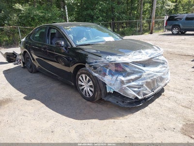 TOYOTA CAMRY HYBRID 2024