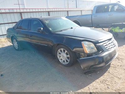 CADILLAC DTS 2010