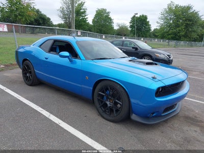DODGE CHALLENGER 2015