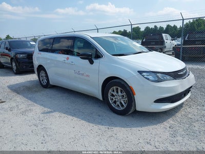 CHRYSLER VOYAGER 2024