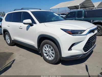 TOYOTA GRAND HIGHLANDER 2024