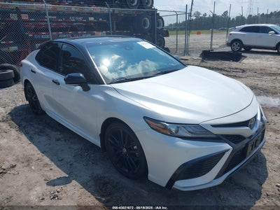 TOYOTA CAMRY 2024