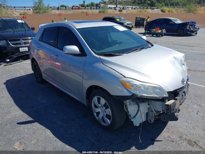 TOYOTA MATRIX 2010