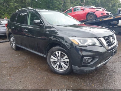 NISSAN PATHFINDER 2019