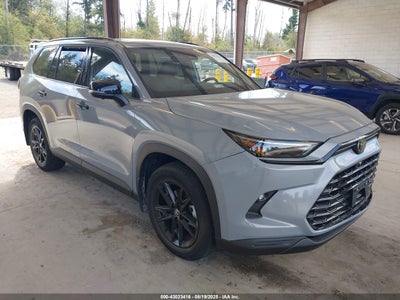 TOYOTA GRAND HIGHLANDER 2025