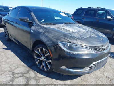 CHRYSLER 200 2015
