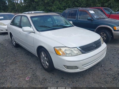 TOYOTA AVALON 2001