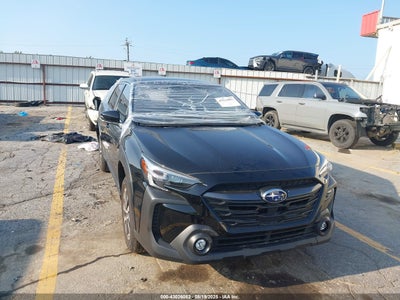SUBARU OUTBACK 2024