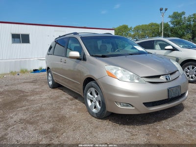 TOYOTA SIENNA 2006