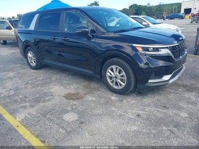 KIA CARNIVAL MPV 2024