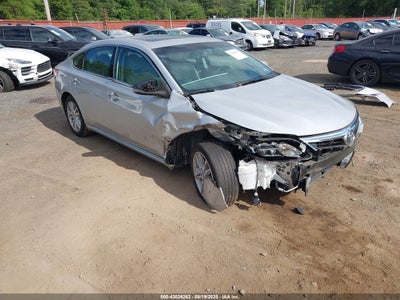TOYOTA AVALON 2013