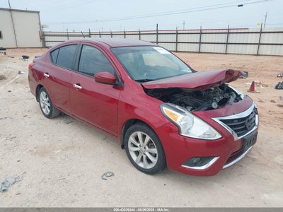 NISSAN VERSA 2017