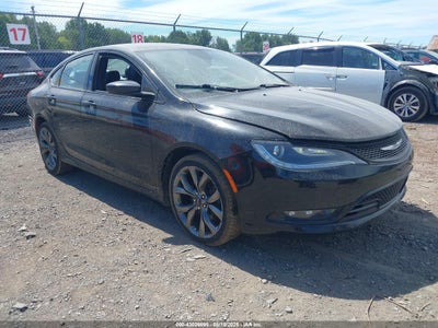 CHRYSLER 200 2015