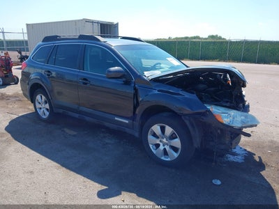 SUBARU OUTBACK 2011