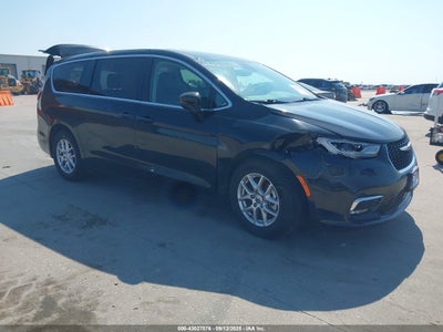 CHRYSLER PACIFICA 2023