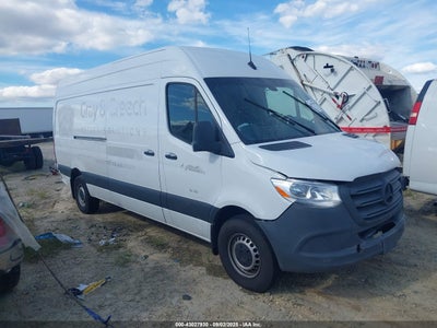MERCEDES-BENZ SPRINTER 2500 2023