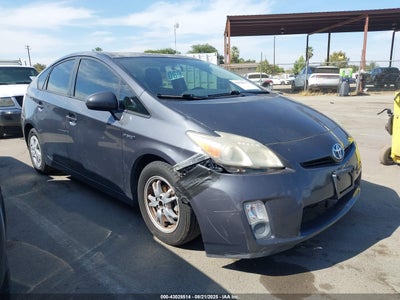 TOYOTA PRIUS 2011