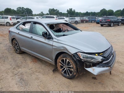 VOLKSWAGEN JETTA 2024