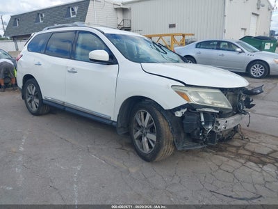 NISSAN PATHFINDER 2013