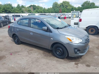 MITSUBISHI MIRAGE G4 2017