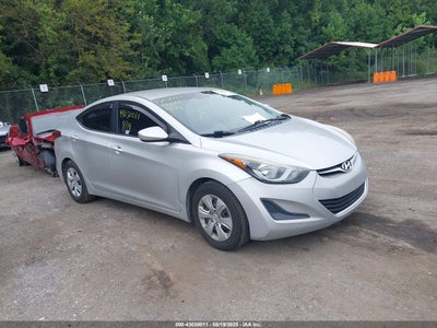 HYUNDAI ELANTRA 2016