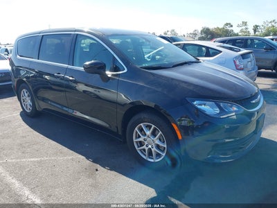 CHRYSLER VOYAGER 2020
