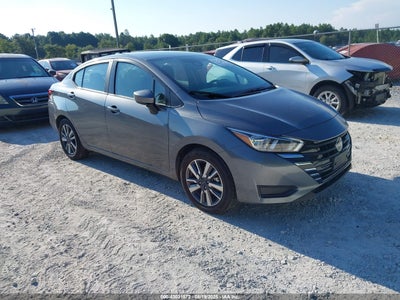 NISSAN VERSA 2023