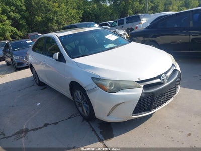 TOYOTA CAMRY 2015