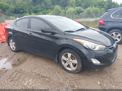 HYUNDAI ELANTRA 2012