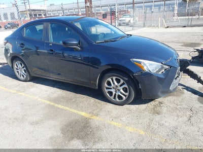 TOYOTA YARIS IA 2017