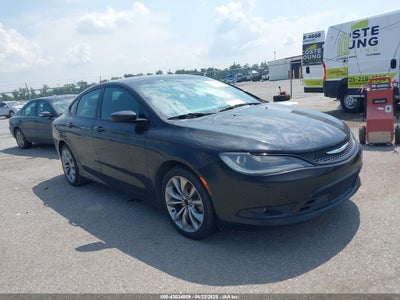 CHRYSLER 200 2015