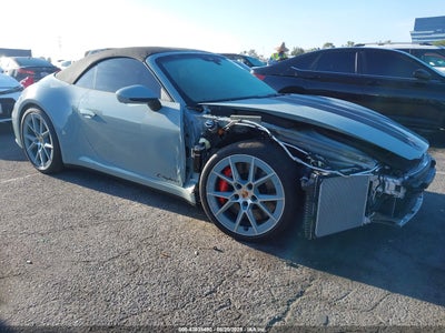 PORSCHE 911 2025