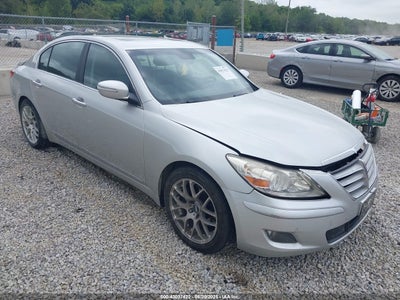 HYUNDAI GENESIS 2011