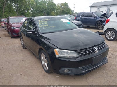 VOLKSWAGEN JETTA 2011